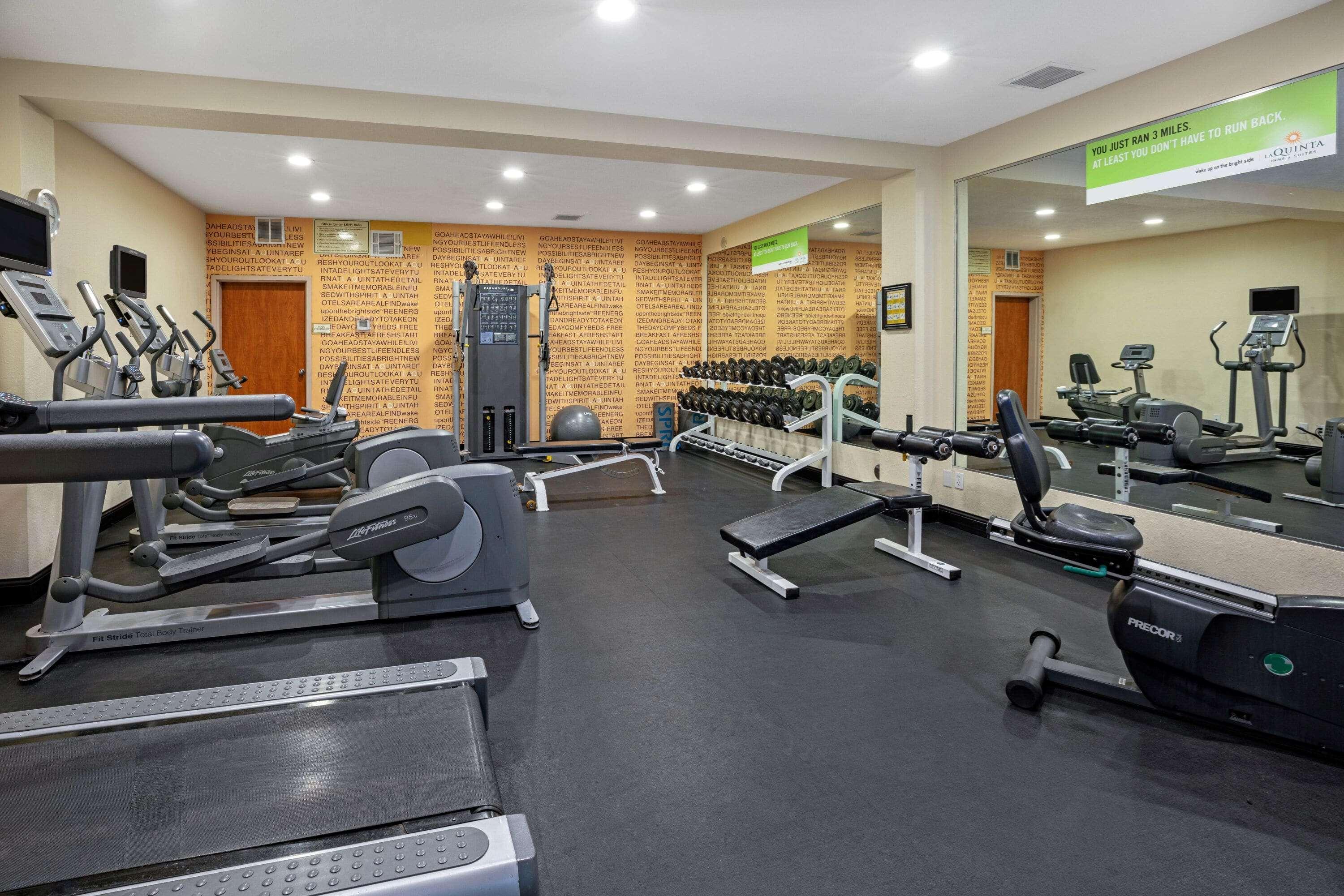 La Quinta By Wyndham Boise Towne Square Hotel Bagian luar foto